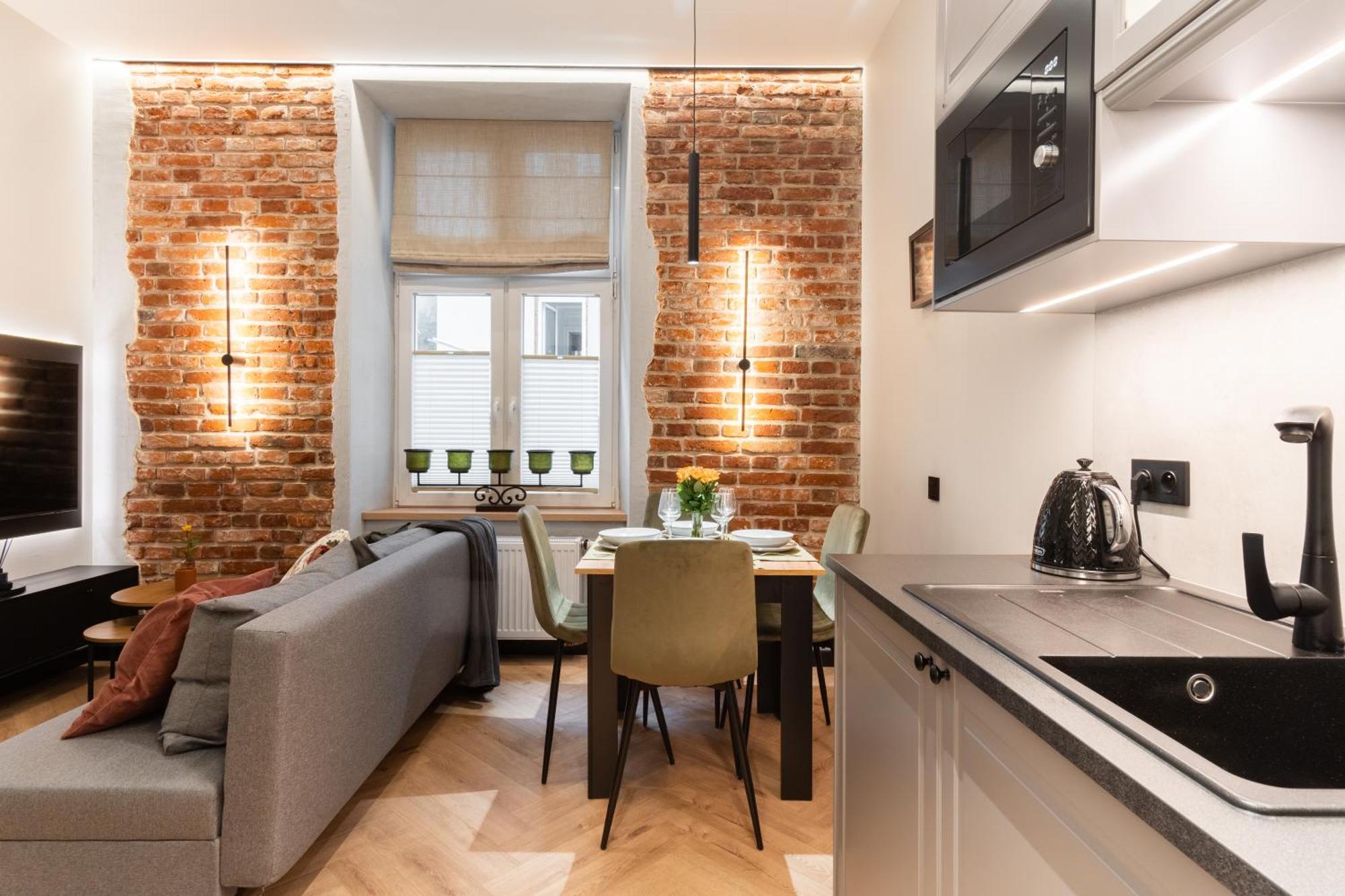 Charm & Comfort Renovated Gem In Old Town Sarego Apt B Krakau Buitenkant foto