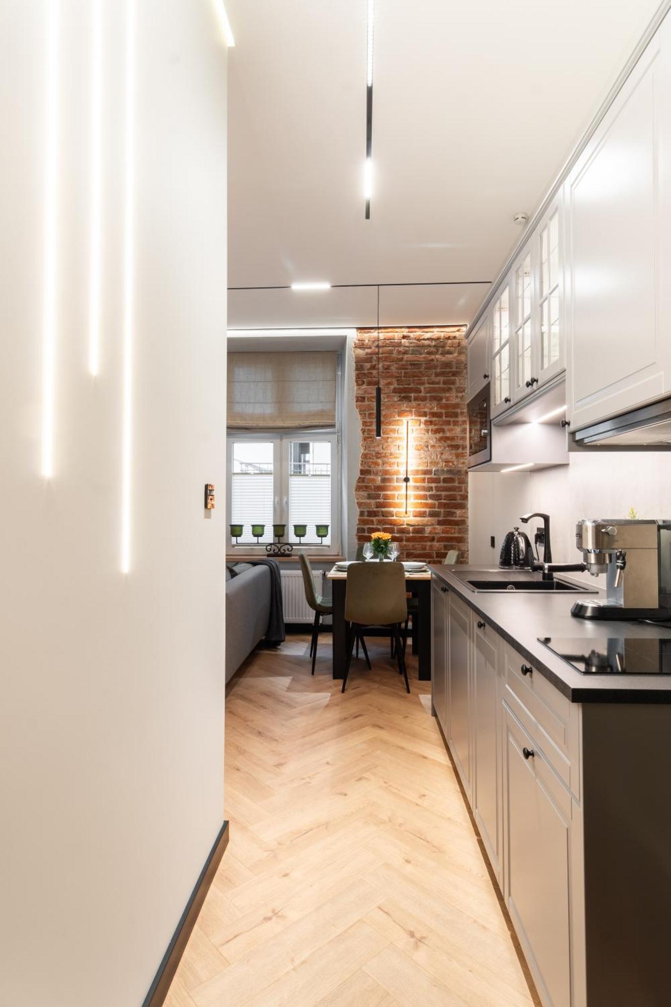 Charm & Comfort Renovated Gem In Old Town Sarego Apt B Krakau Buitenkant foto